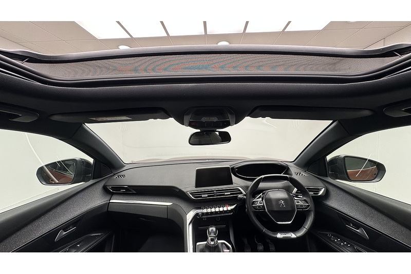 Peugeot 3008 PureTech GT Line Premium - U4116