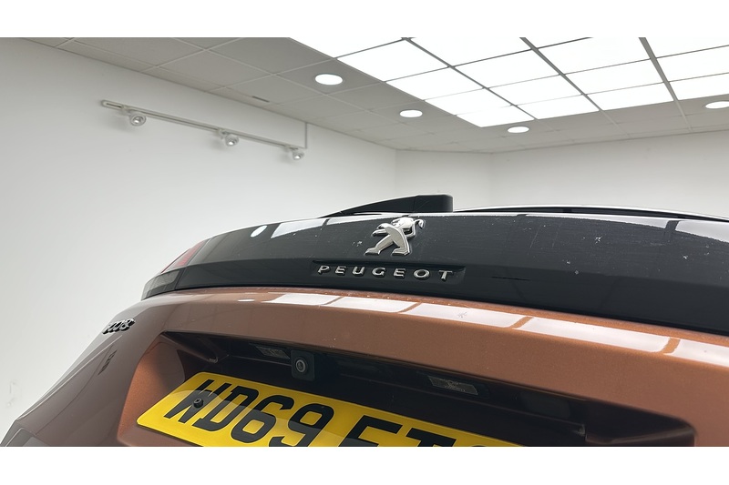 Peugeot 3008 PureTech GT Line Premium - U4116