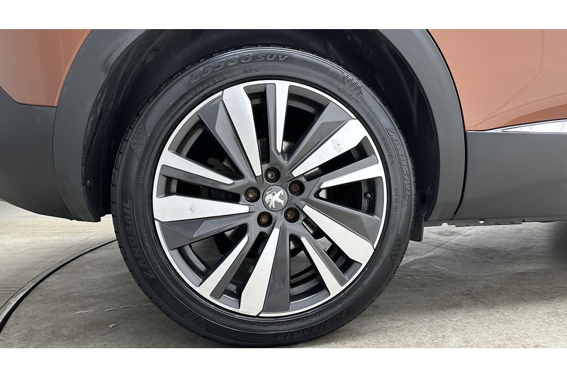 Peugeot 3008 PureTech GT Line Premium - U4116