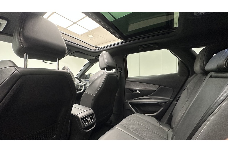 Peugeot 3008 PureTech GT Line Premium - U4116