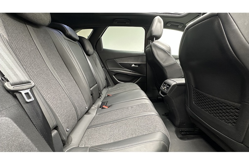 Peugeot 3008 PureTech GT Line Premium - U4116