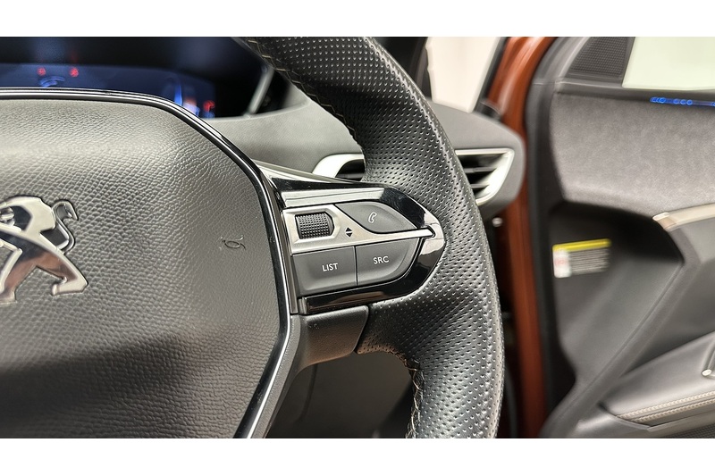 Peugeot 3008 PureTech GT Line Premium - U4116
