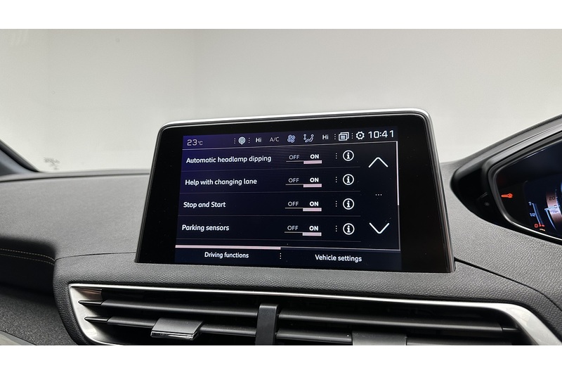 Peugeot 3008 PureTech GT Line Premium - U4116