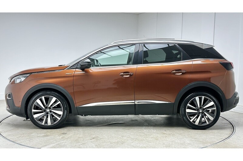 Peugeot 3008 PureTech GT Line Premium - U4116