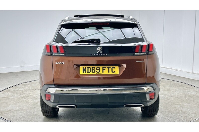 Peugeot 3008 PureTech GT Line Premium - U4116