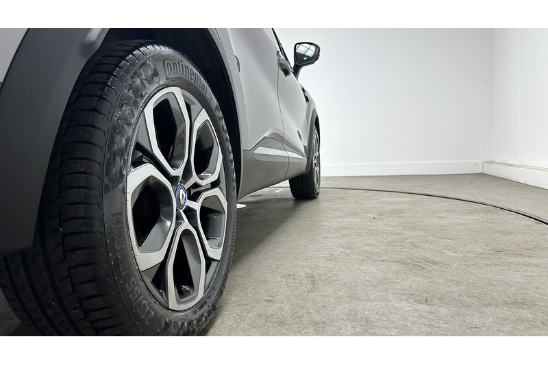 Renault Captur E-TECH S Edition - U4119