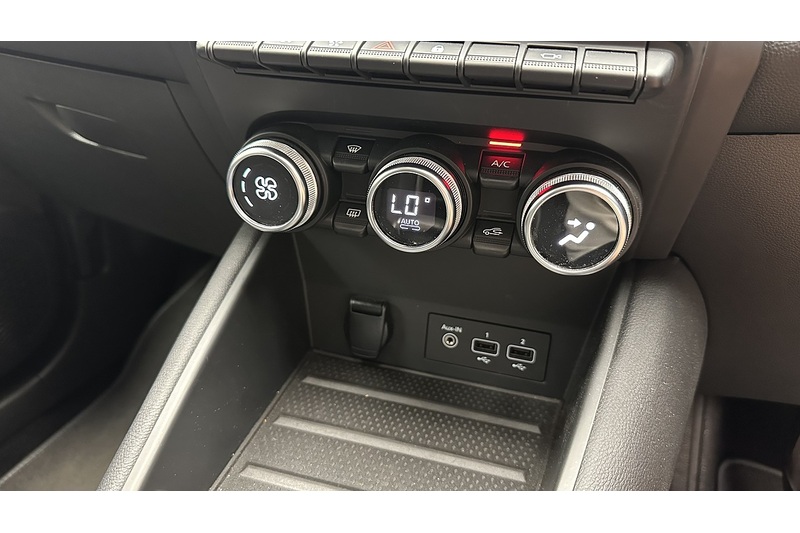 Renault Captur E-TECH S Edition - U4119