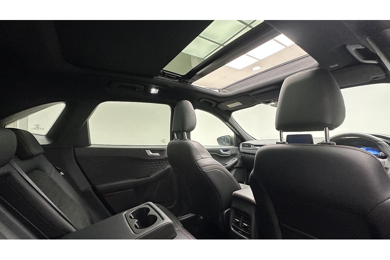 Ford Kuga T EcoBoost ST-Line X Edition - U4122