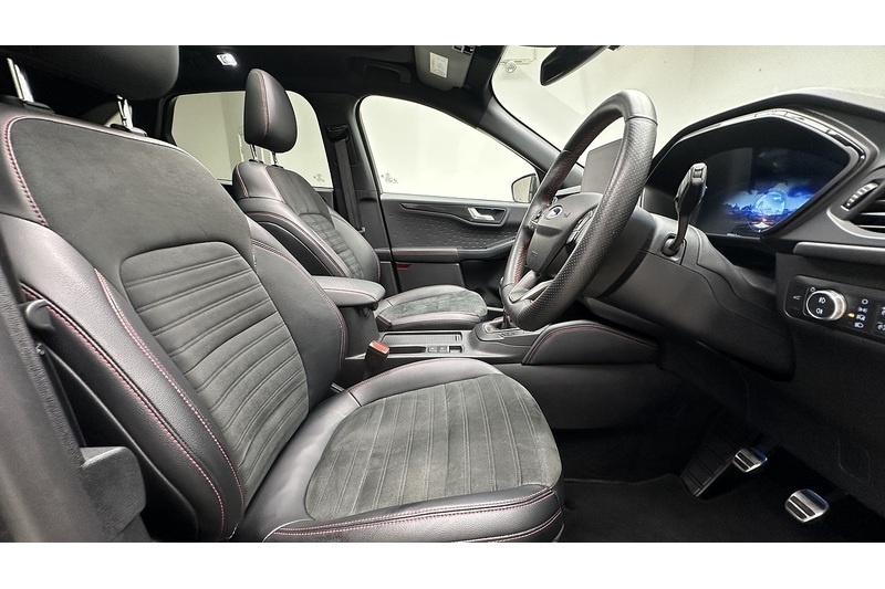 Ford Kuga T EcoBoost ST-Line X Edition - U4122