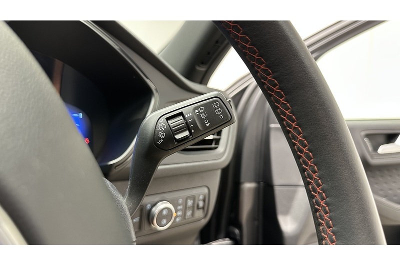 Ford Kuga T EcoBoost ST-Line X Edition - U4122