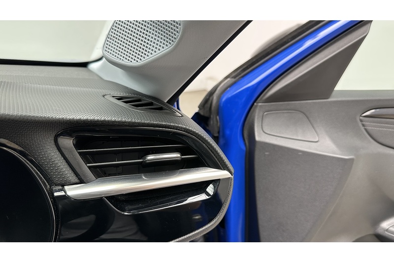 Vauxhall Corsa Elite - U4126
