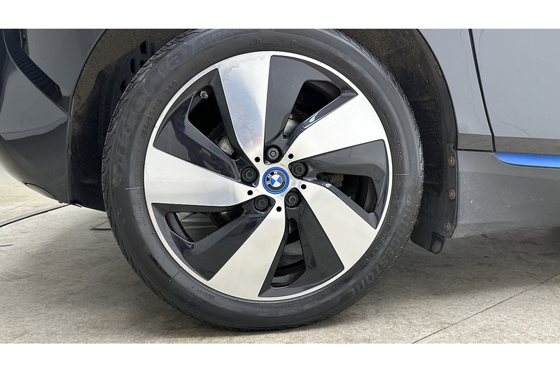 BMW i3  - U4145