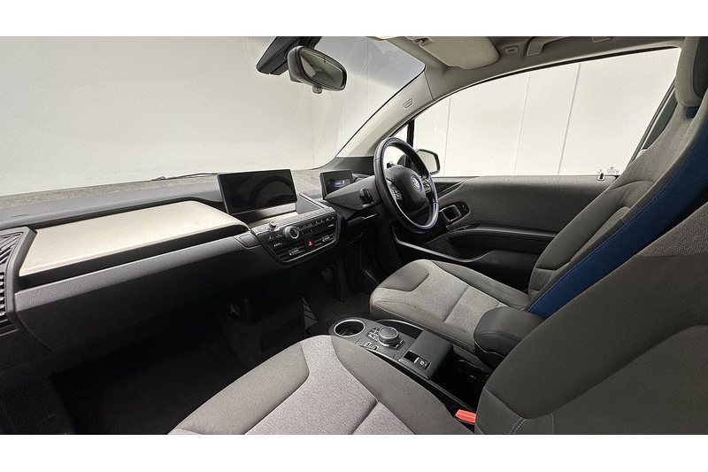 BMW i3  - U4145