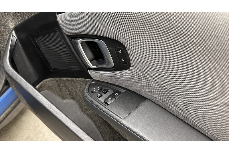 BMW i3  - U4145