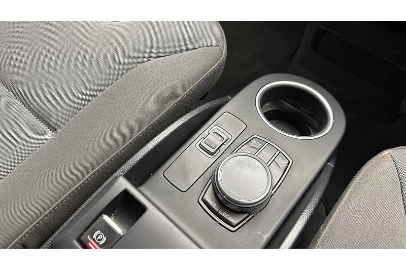 BMW i3  - U4145