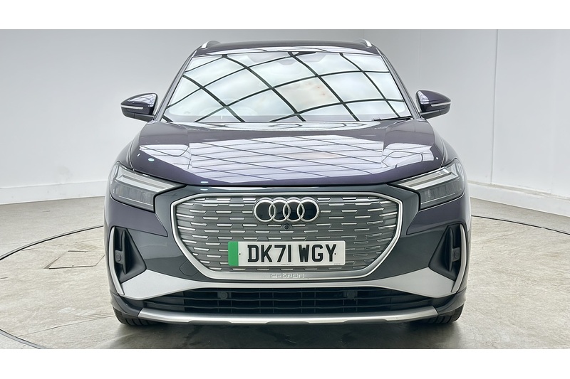 Audi Q4 e-tron S line - U4147