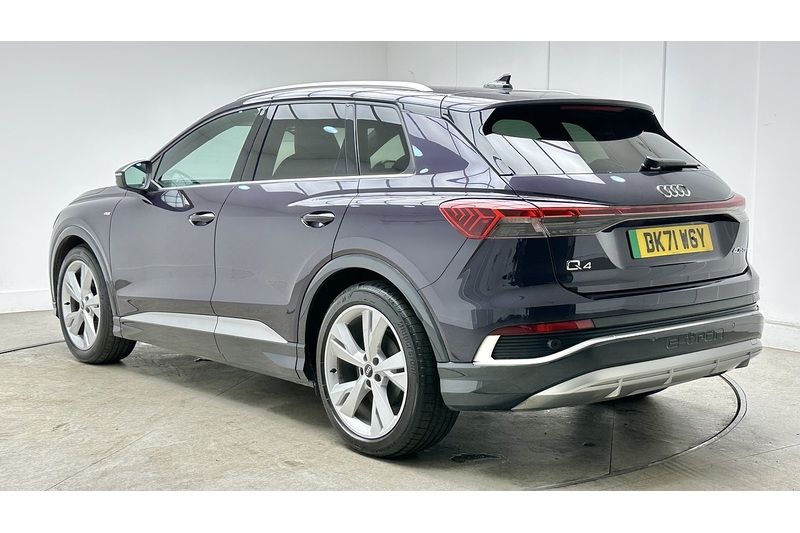 Audi Q4 e-tron S line - U4147
