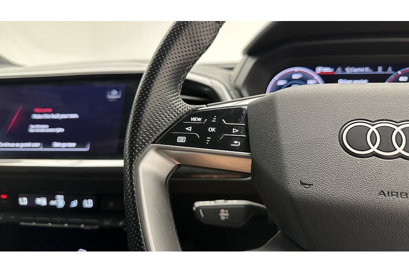 Audi Q4 e-tron S line - U4147