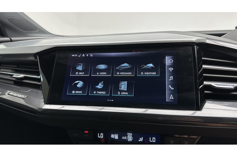Audi Q4 e-tron S line - U4147
