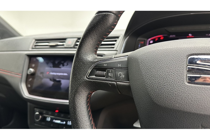 SEAT Arona TSI FR Sport - U4150