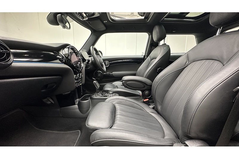 MINI Electric Hatch Cooper SE Level 3 - U4168