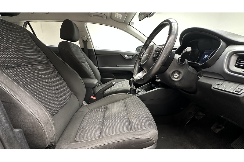 Kia Stonic T-GDi 2 - U4175