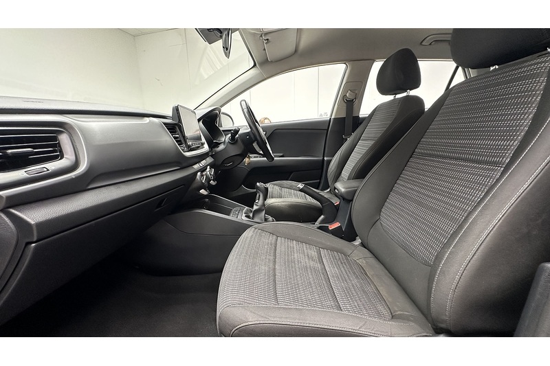 Kia Stonic T-GDi 2 - U4175