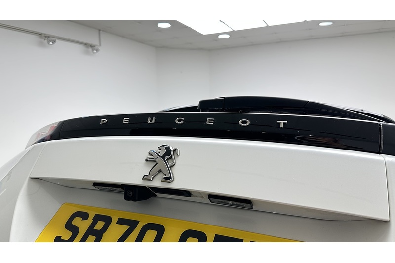 Peugeot E-2008 GT Line - U4177