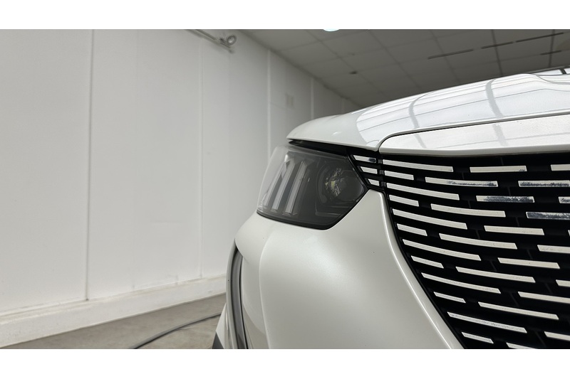 Peugeot E-2008 GT Line - U4177