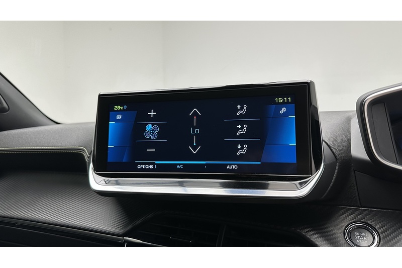 Peugeot E-2008 GT Line - U4177