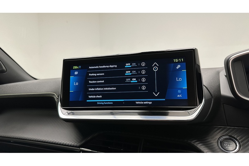 Peugeot E-2008 GT Line - U4177