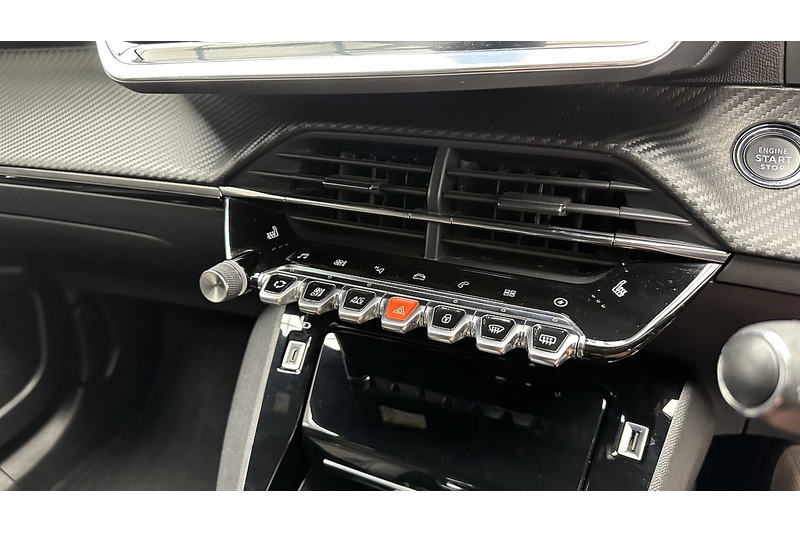 Peugeot E-2008 GT Line - U4177