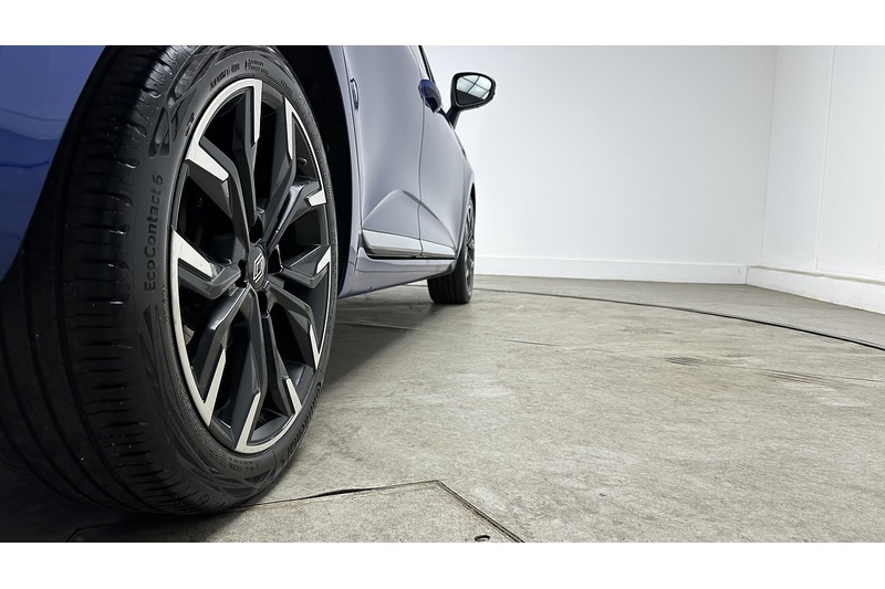 Renault Clio TCe techno - U4193