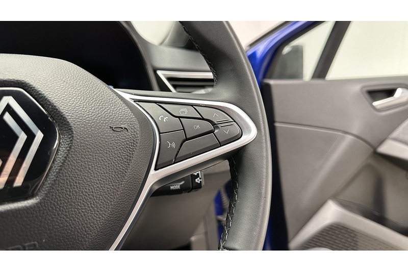 Renault Clio TCe techno - U4193