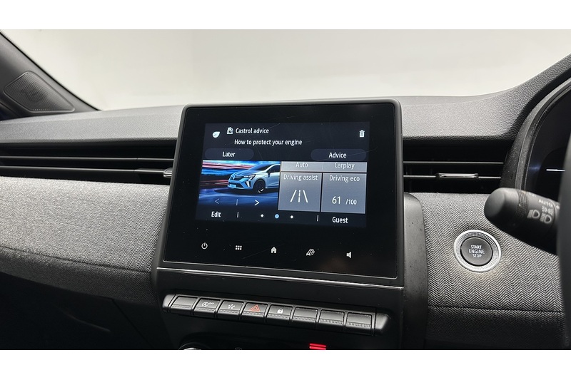 Renault Clio TCe techno - U4193