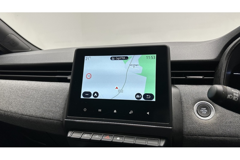 Renault Clio TCe techno - U4193