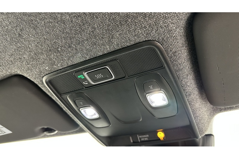 Renault Clio TCe techno - U4193