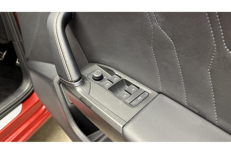 CUPRA Leon CUPRA Leon eHybrid VZ2 - U420