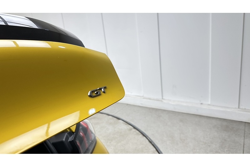 Peugeot 208 PureTech GT Premium - U4208