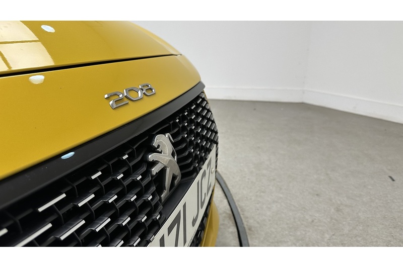 Peugeot 208 PureTech GT Premium - U4208