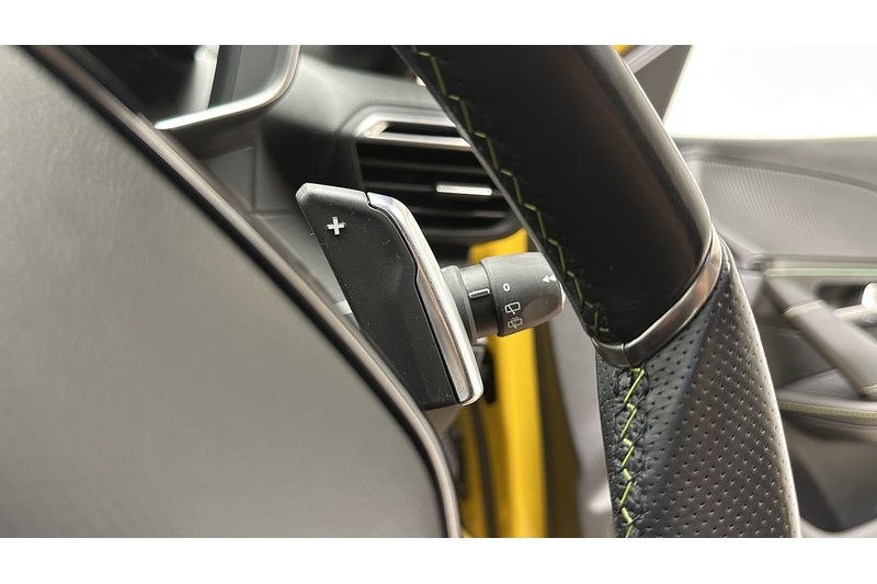 Peugeot 208 PureTech GT Premium - U4208