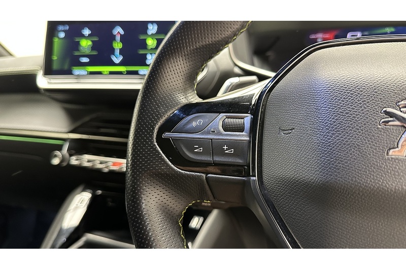 Peugeot 208 PureTech GT Premium - U4208