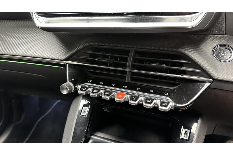 Peugeot 208 PureTech GT Premium - U4208