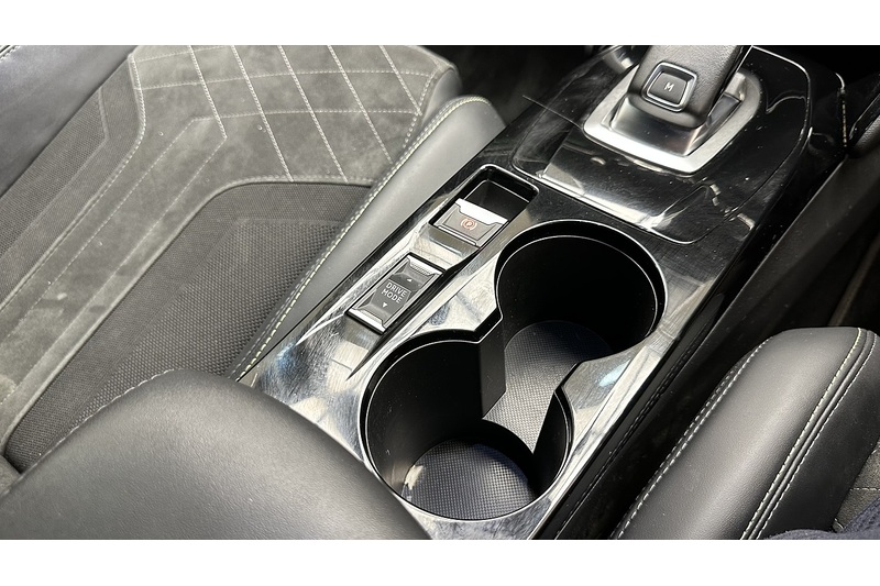Peugeot 208 PureTech GT Premium - U4208