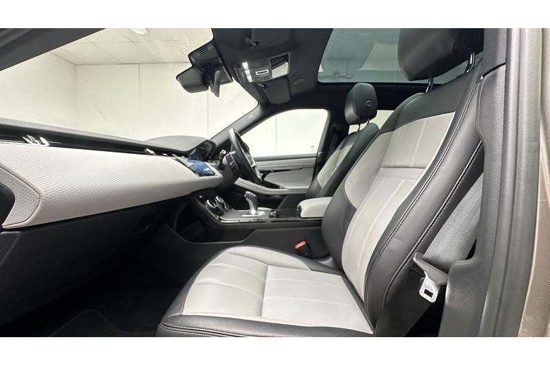 Land Rover Range Rover Evoque P300e Edition - U4209