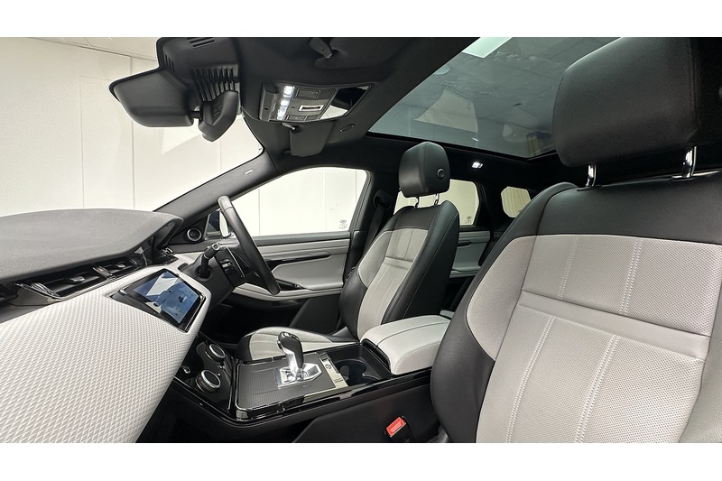 Land Rover Range Rover Evoque P300e Edition - U4209