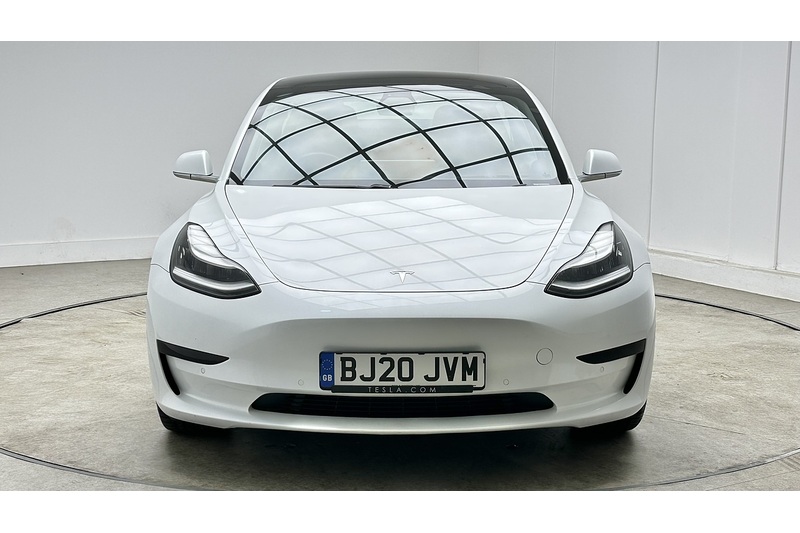 Tesla Model 3 Standard Range Plus - U4214