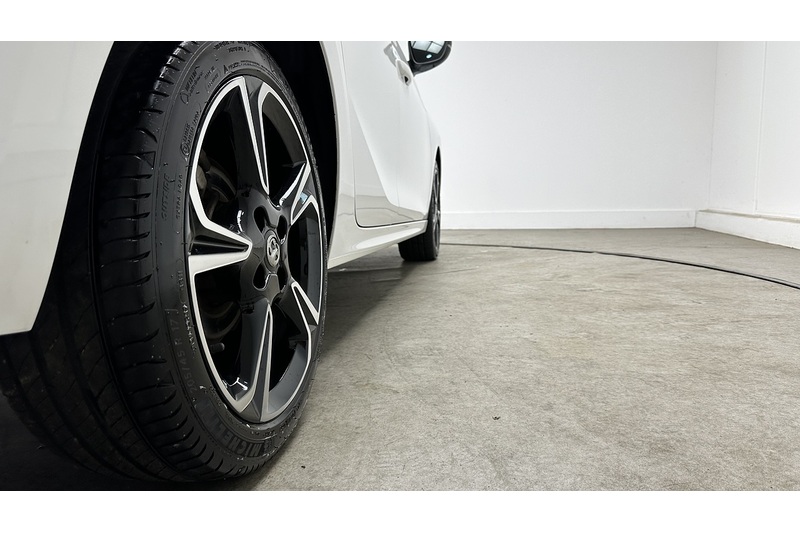 Vauxhall Corsa Turbo SRi Edition - U4221