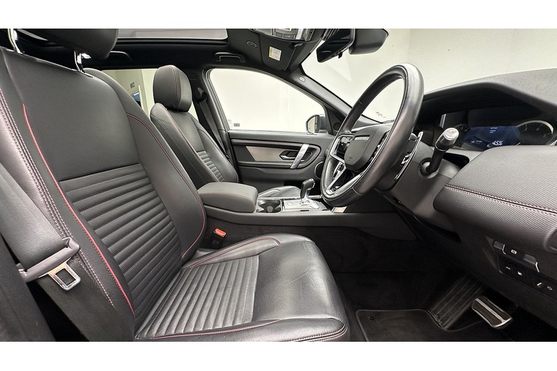 Land Rover Discovery Sport P300e Urban Edition - U4269