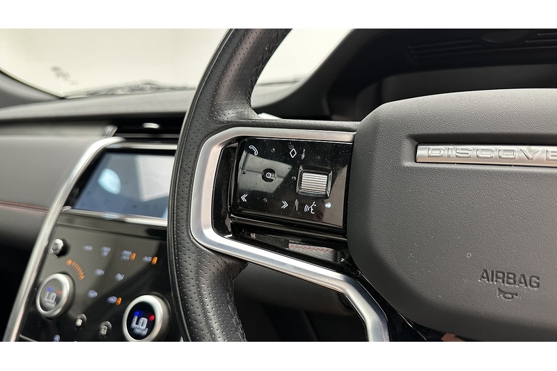 Land Rover Discovery Sport P300e Urban Edition - U4269